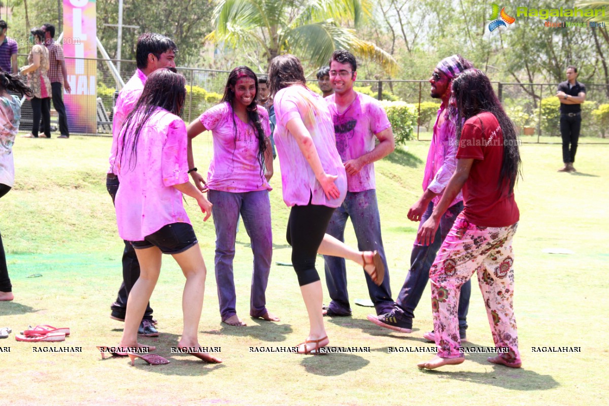 Rang De 2014 - Hyderabad's Biggest Holi Bash