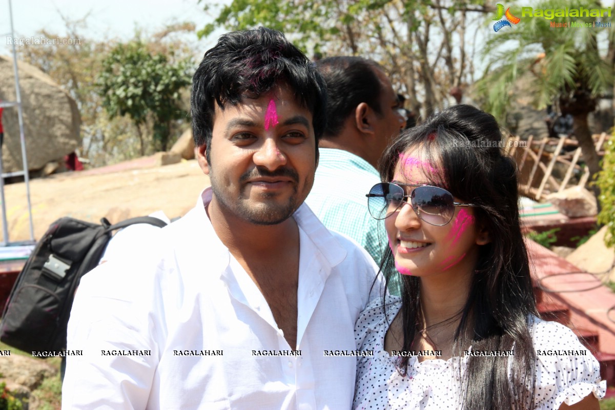 Rang De 2014 - Hyderabad's Biggest Holi Bash