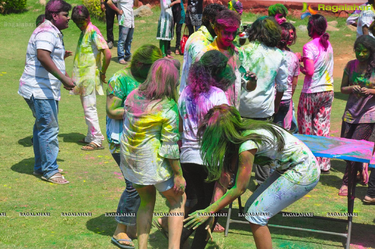 Rang De 2014 - Hyderabad's Biggest Holi Bash