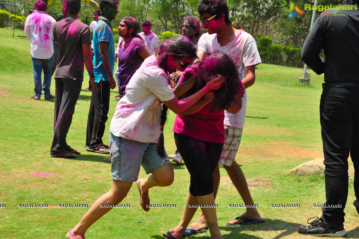 Rang De 2014 - Hyderabad's Biggest Holi Bash