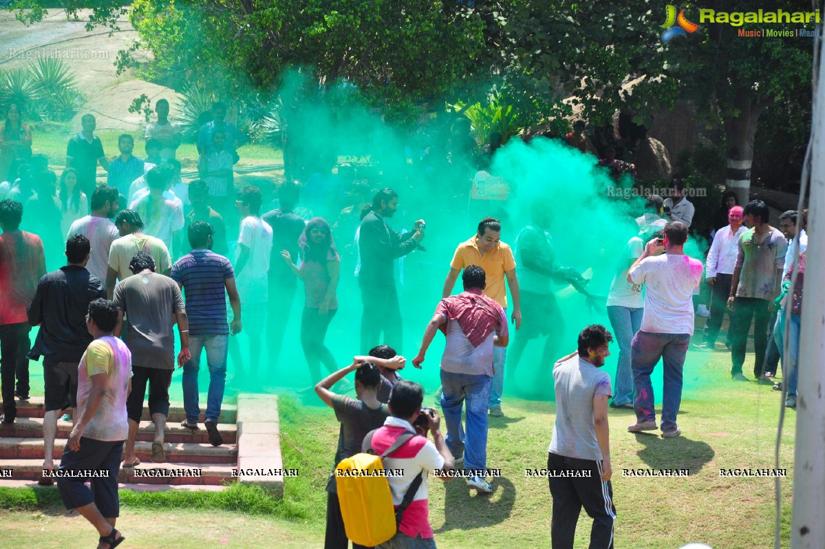 Rang De 2014 - Hyderabad's Biggest Holi Bash