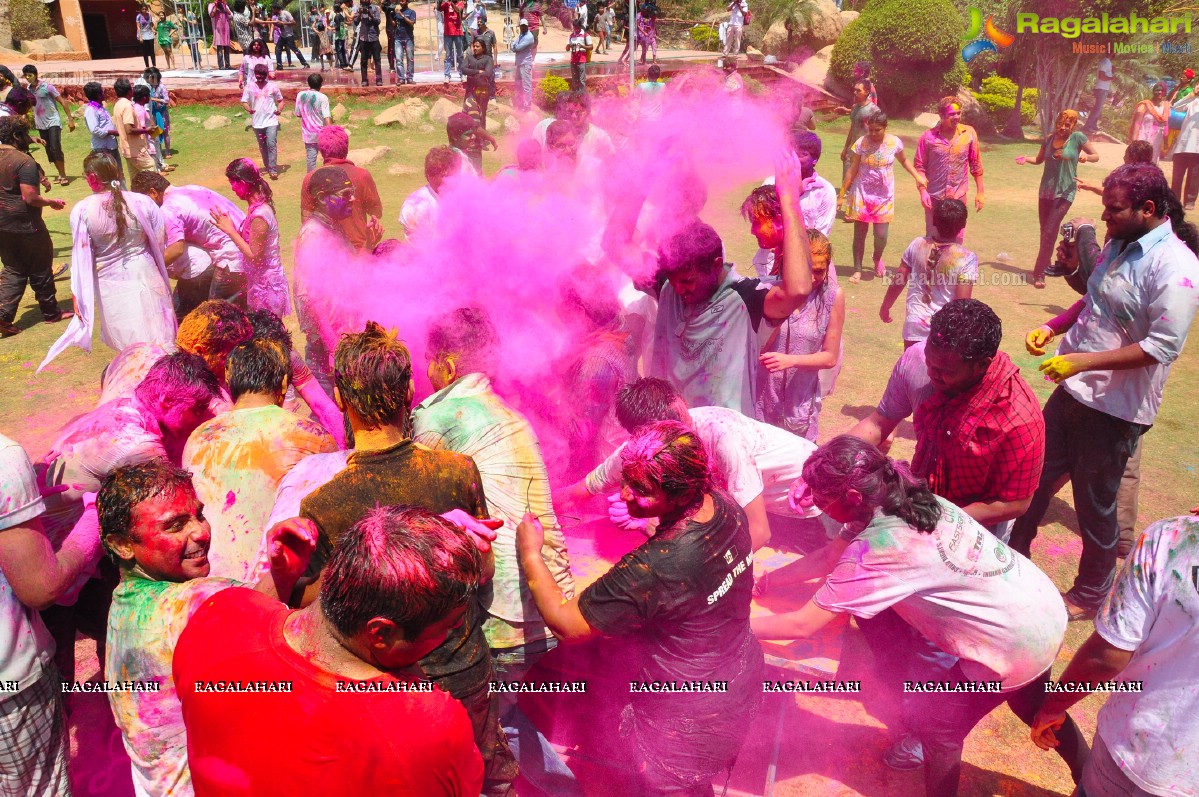 Rang De 2014 - Hyderabad's Biggest Holi Bash