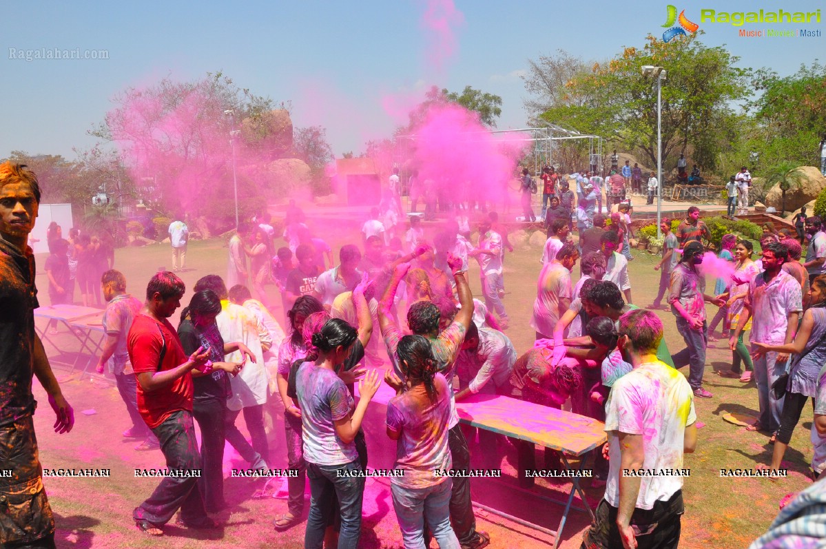 Rang De 2014 - Hyderabad's Biggest Holi Bash