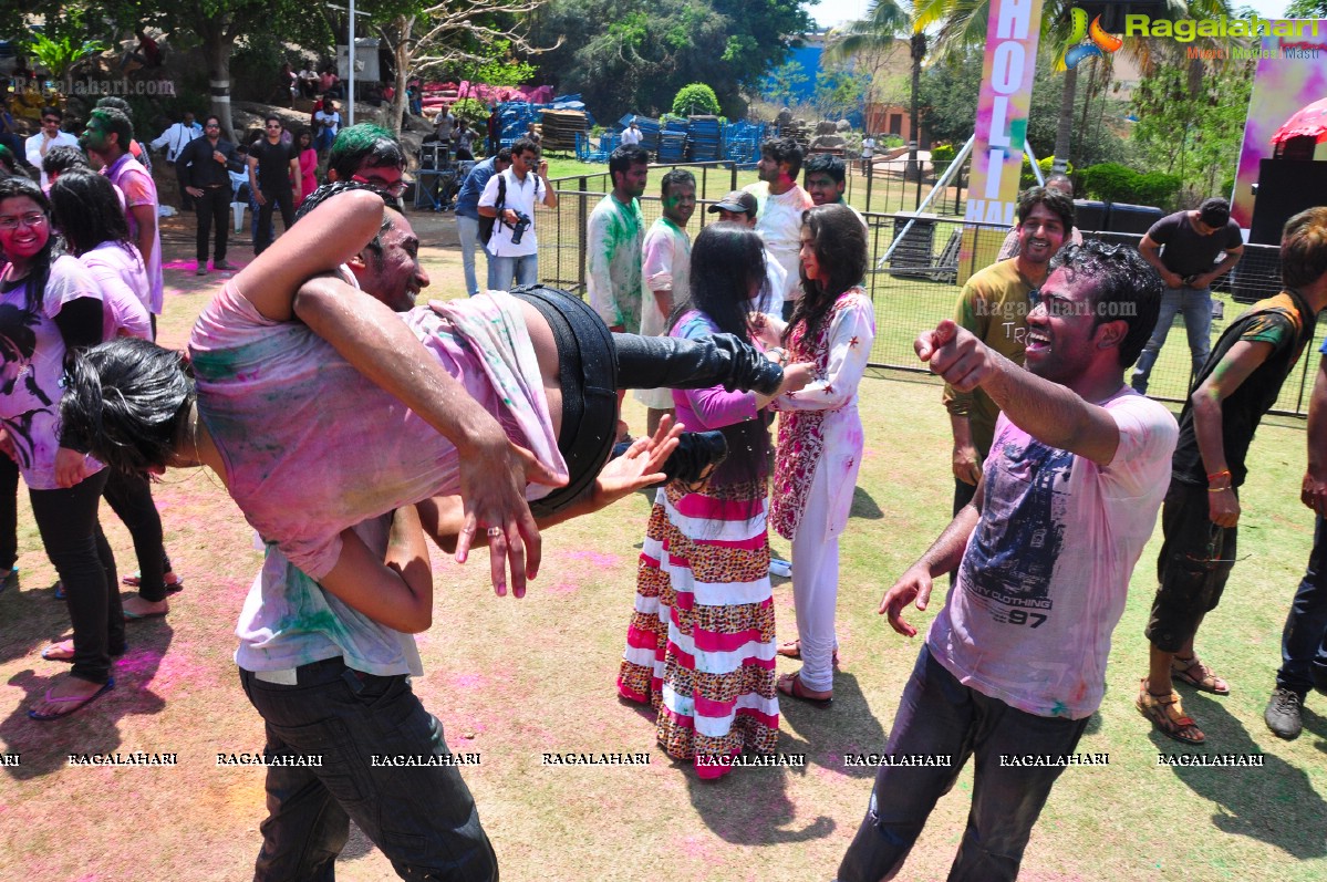 Rang De 2014 - Hyderabad's Biggest Holi Bash