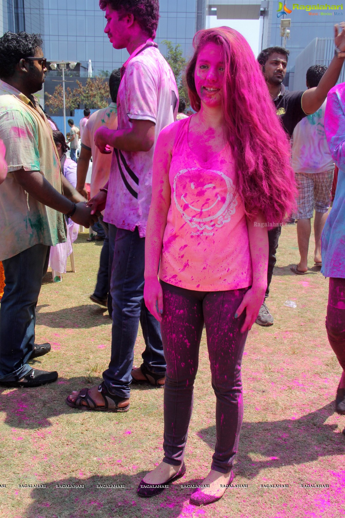 Rang De 2014 - Hyderabad's Biggest Holi Bash