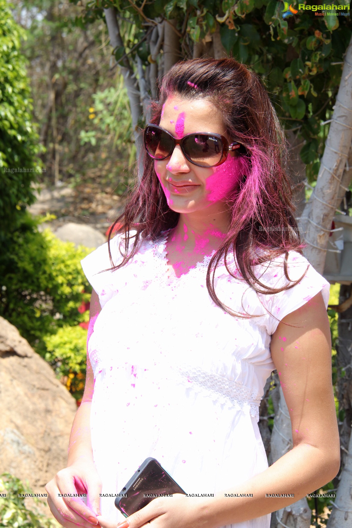 Rang De 2014 - Hyderabad's Biggest Holi Bash