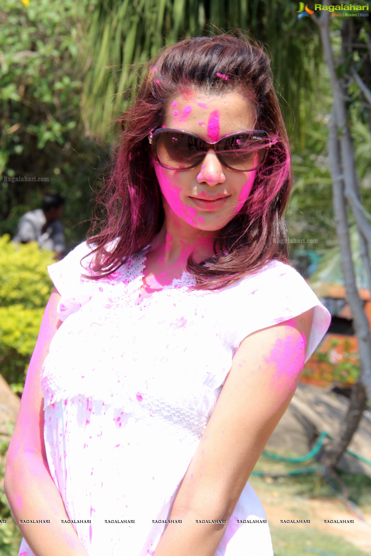 Rang De 2014 - Hyderabad's Biggest Holi Bash