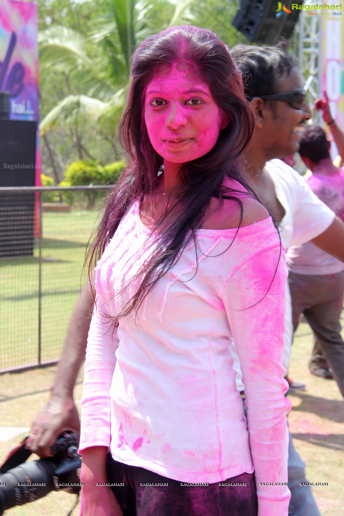 Rang De 2014 - Hyderabad's Biggest Holi Bash