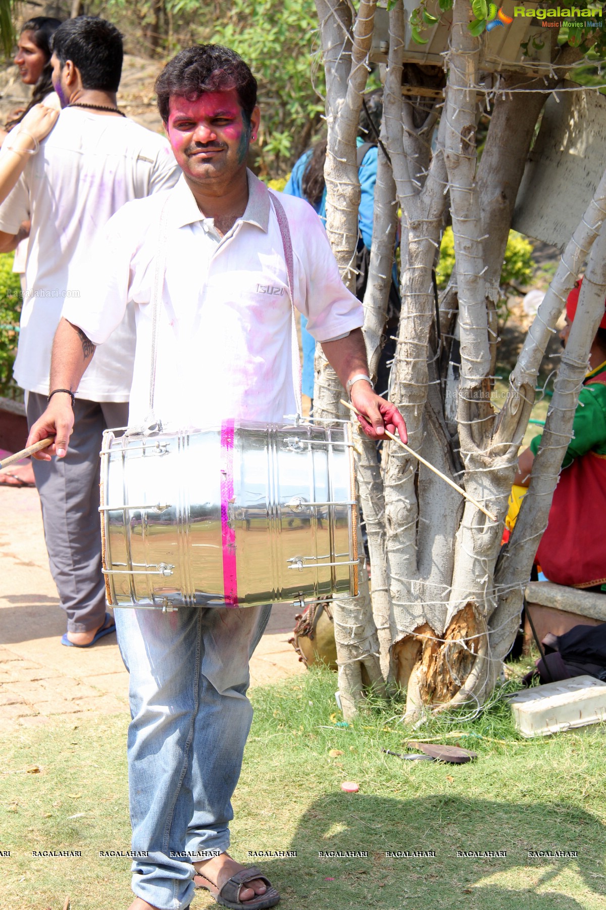 Rang De 2014 - Hyderabad's Biggest Holi Bash