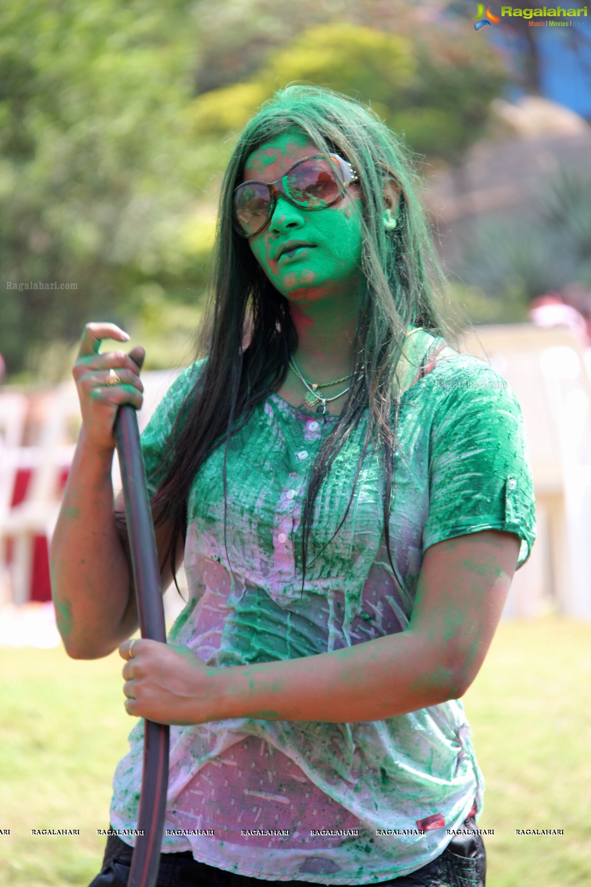 Rang De 2014 - Hyderabad's Biggest Holi Bash