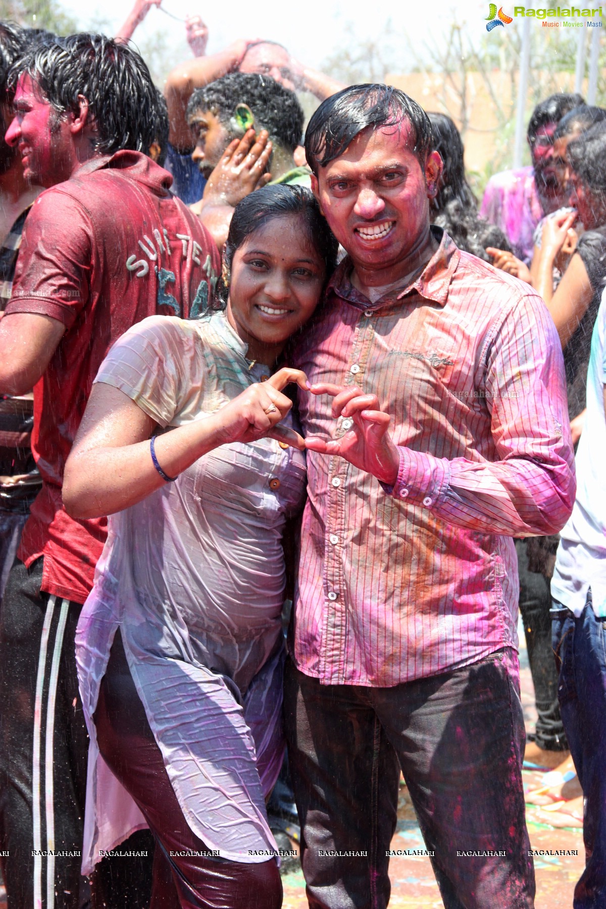 Rang De 2014 - Hyderabad's Biggest Holi Bash