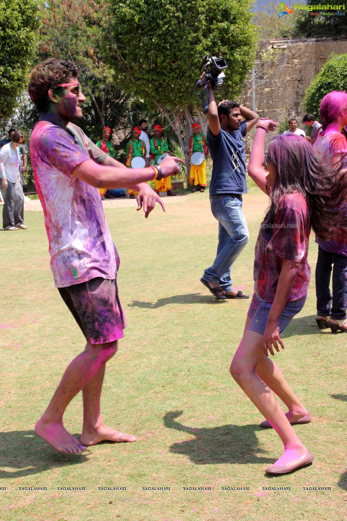 Rang De 2014 - Hyderabad's Biggest Holi Bash