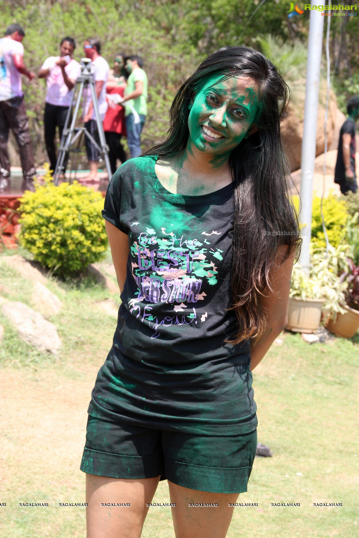 Rang De 2014 - Hyderabad's Biggest Holi Bash