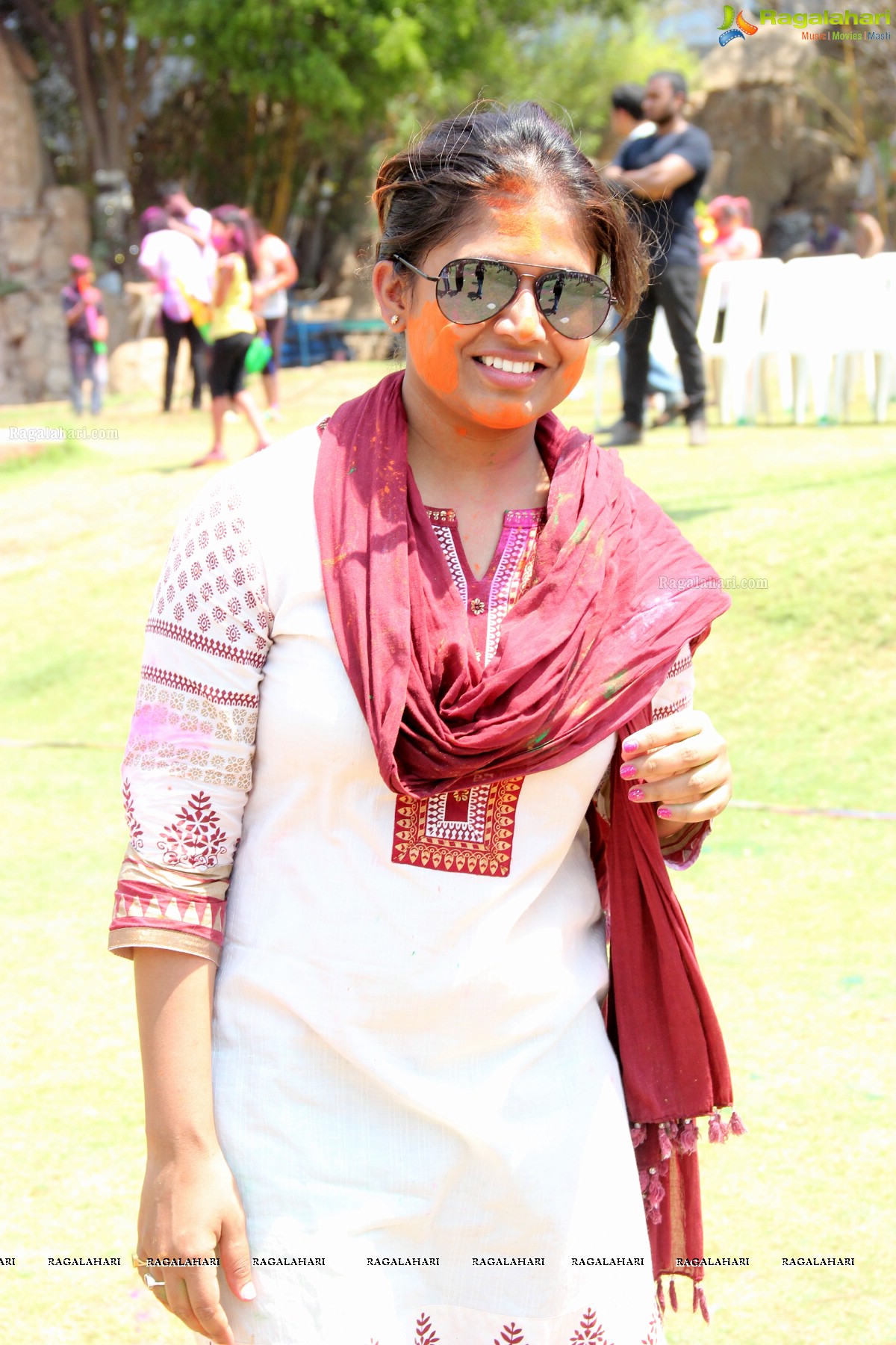 Rang De 2014 - Hyderabad's Biggest Holi Bash