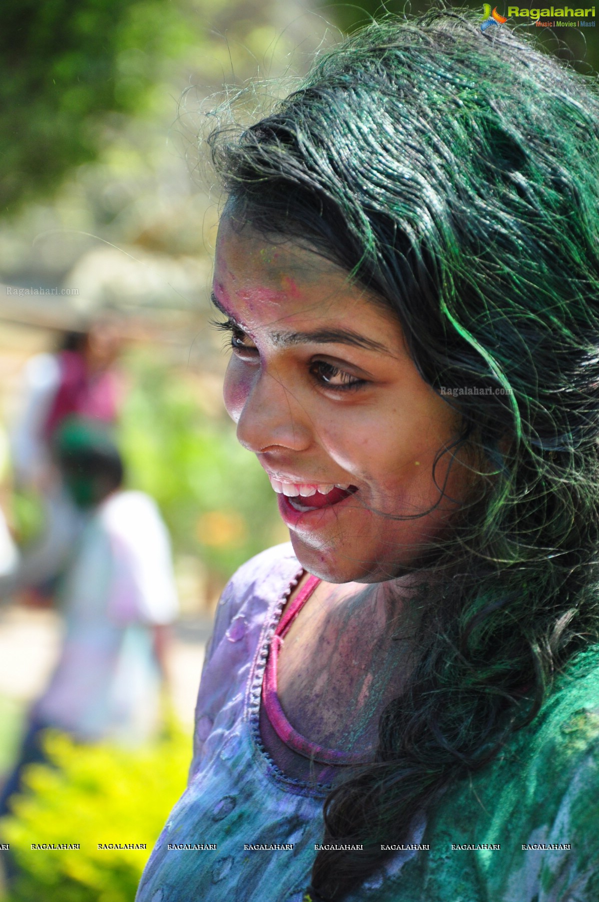 Rang De 2014 - Hyderabad's Biggest Holi Bash