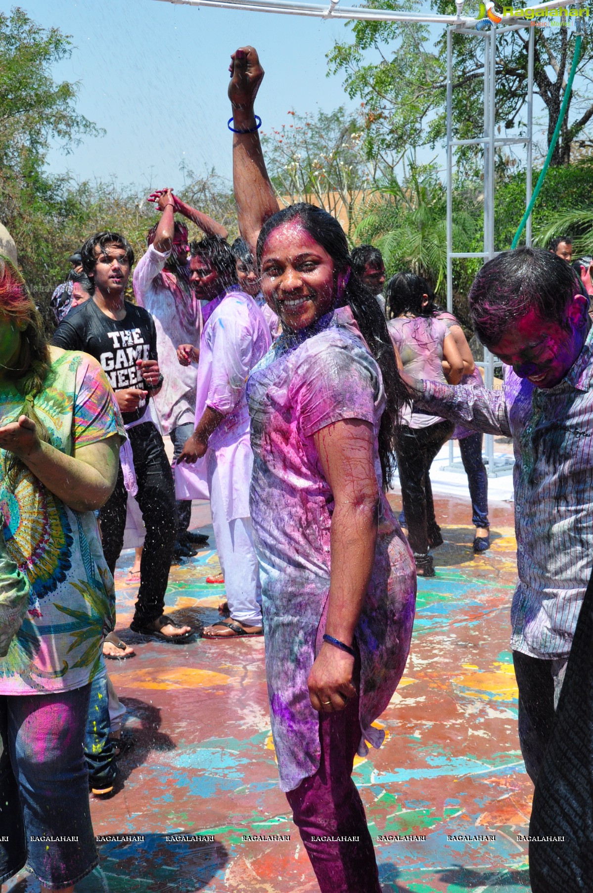 Rang De 2014 - Hyderabad's Biggest Holi Bash