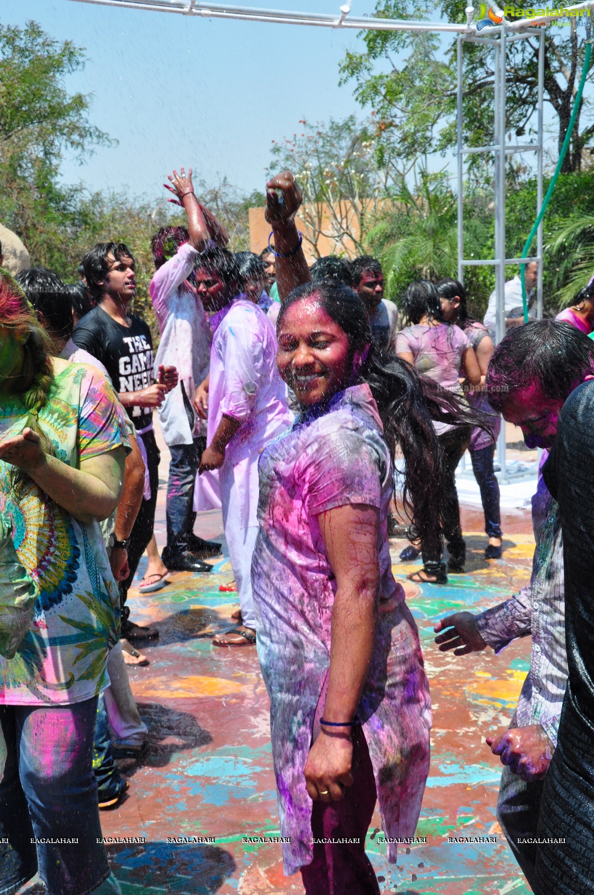 Rang De 2014 - Hyderabad's Biggest Holi Bash