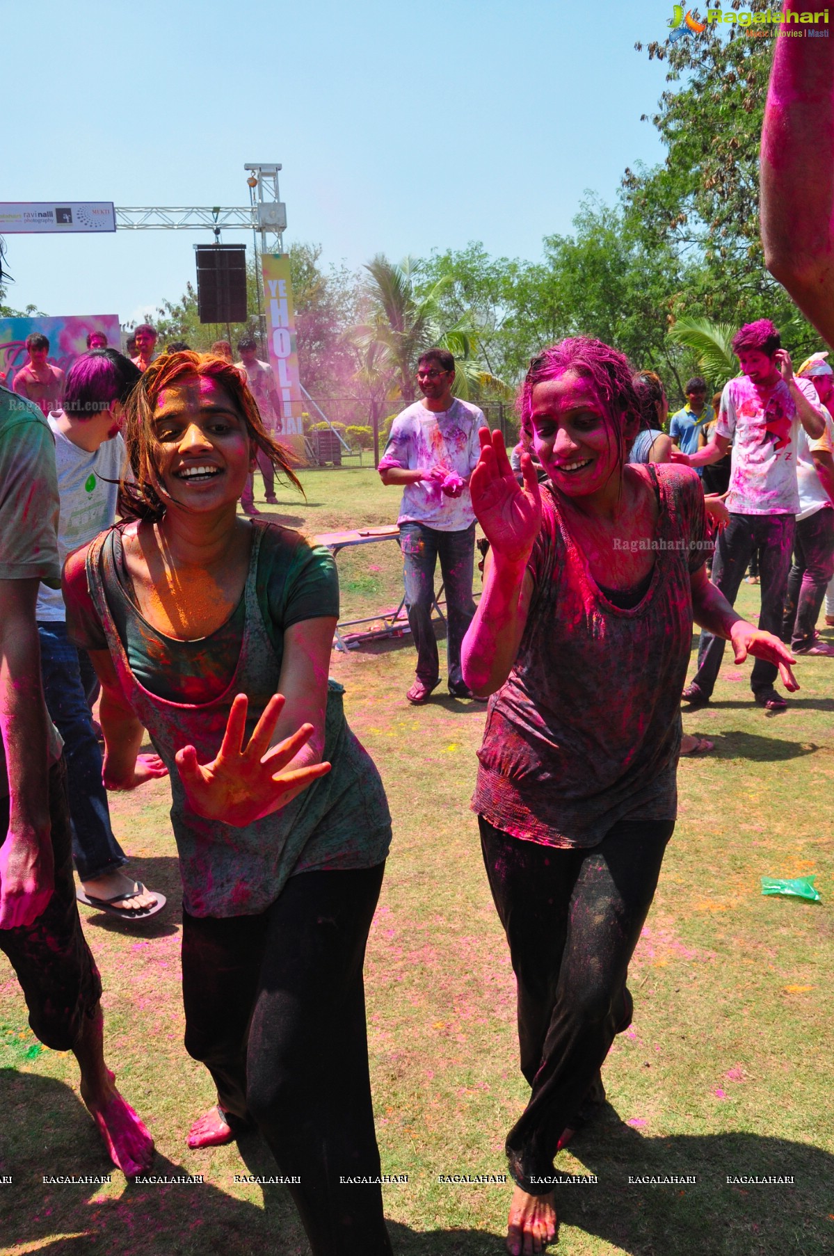 Rang De 2014 - Hyderabad's Biggest Holi Bash