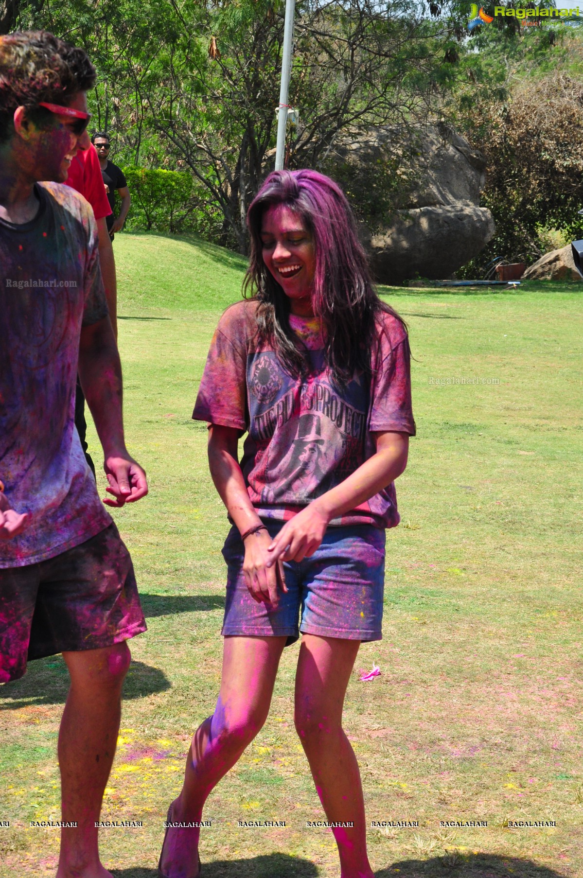 Rang De 2014 - Hyderabad's Biggest Holi Bash