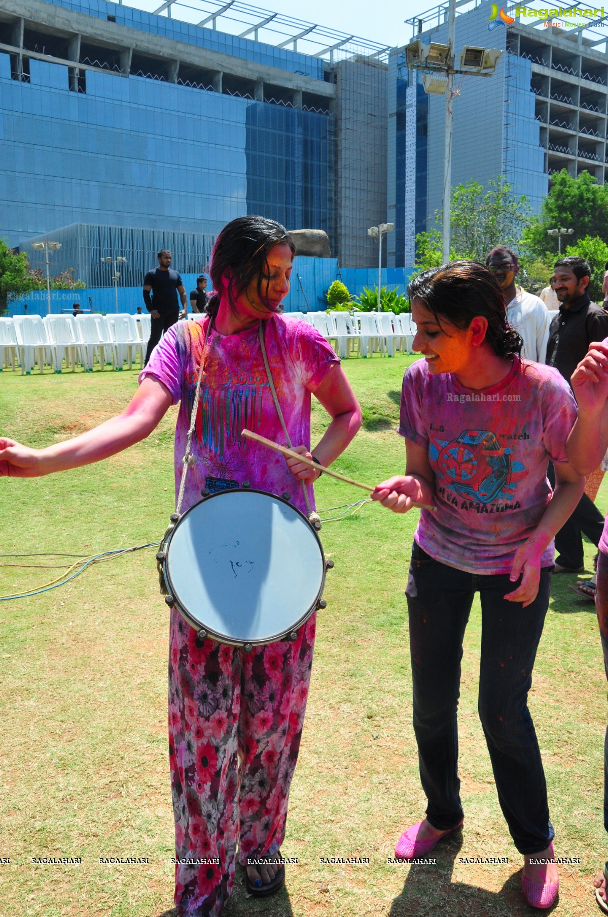 Rang De 2014 - Hyderabad's Biggest Holi Bash