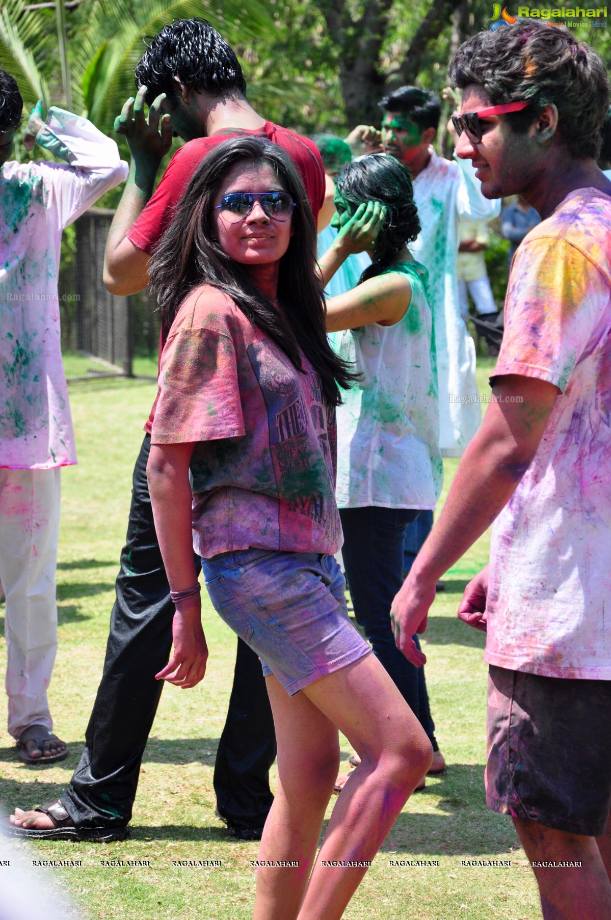 Rang De 2014 - Hyderabad's Biggest Holi Bash