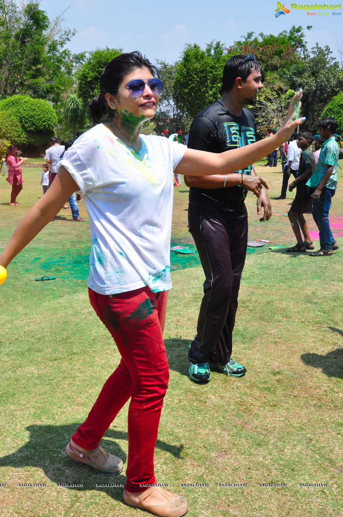 Rang De 2014 - Hyderabad's Biggest Holi Bash