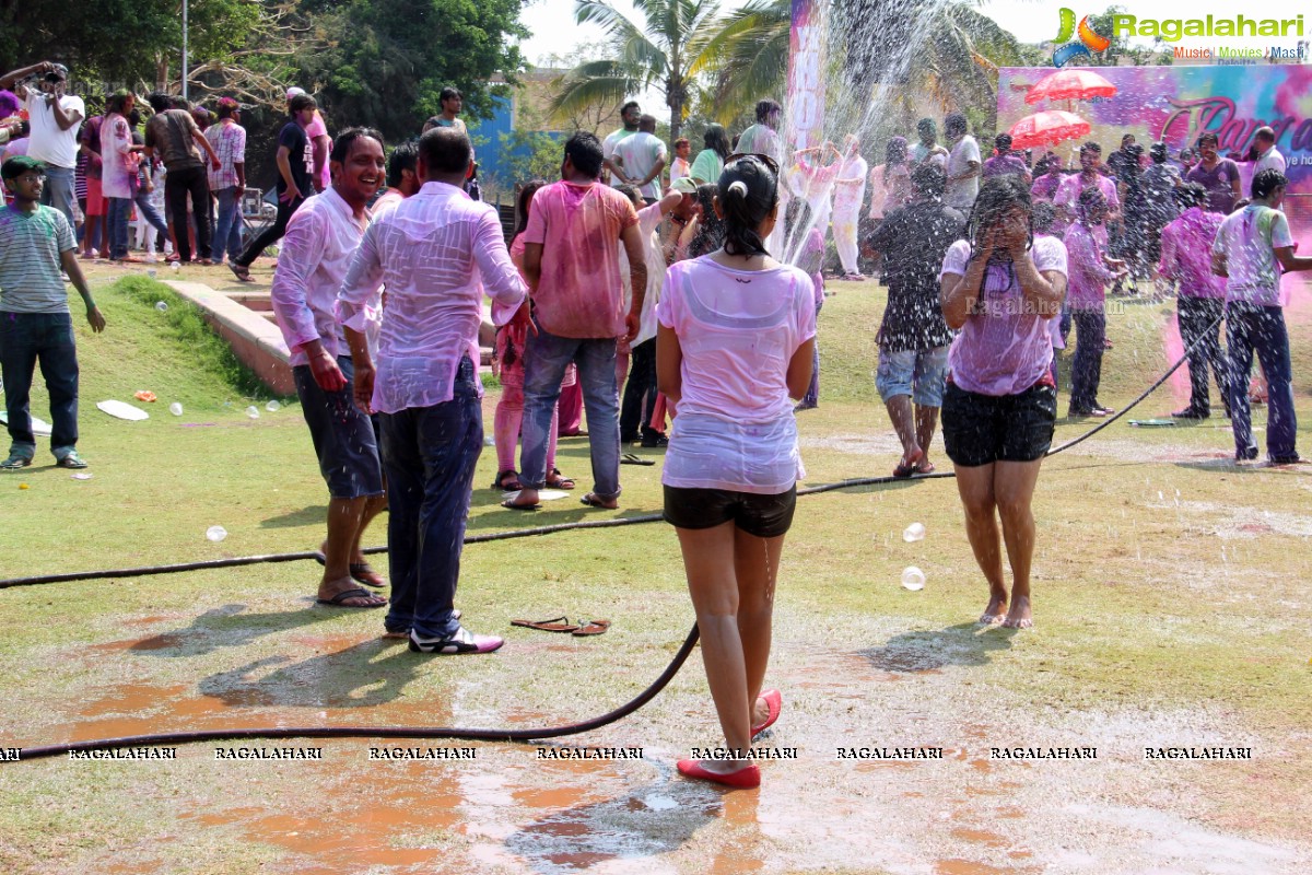 Rang De 2014 - Hyderabad's Biggest Holi Bash