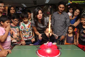 Snudhit Birthday Party