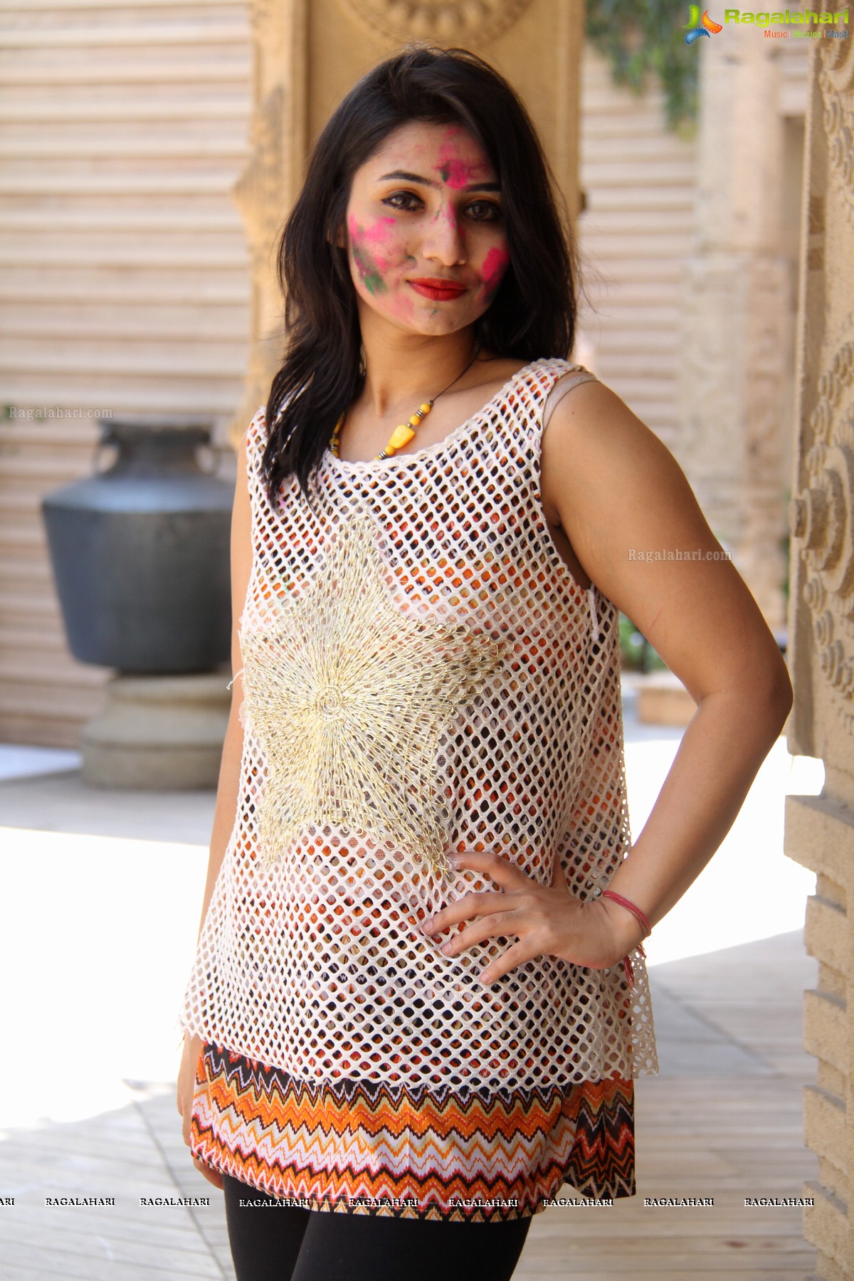 Stylish Divas Holi Bash 2014 and Pool Party, Hyderabad