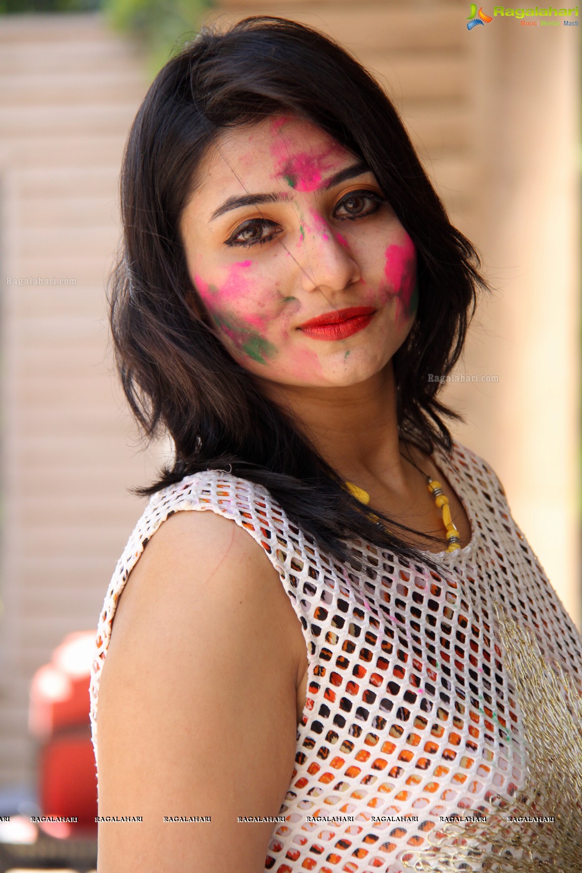 Stylish Divas Holi Bash 2014 and Pool Party, Hyderabad