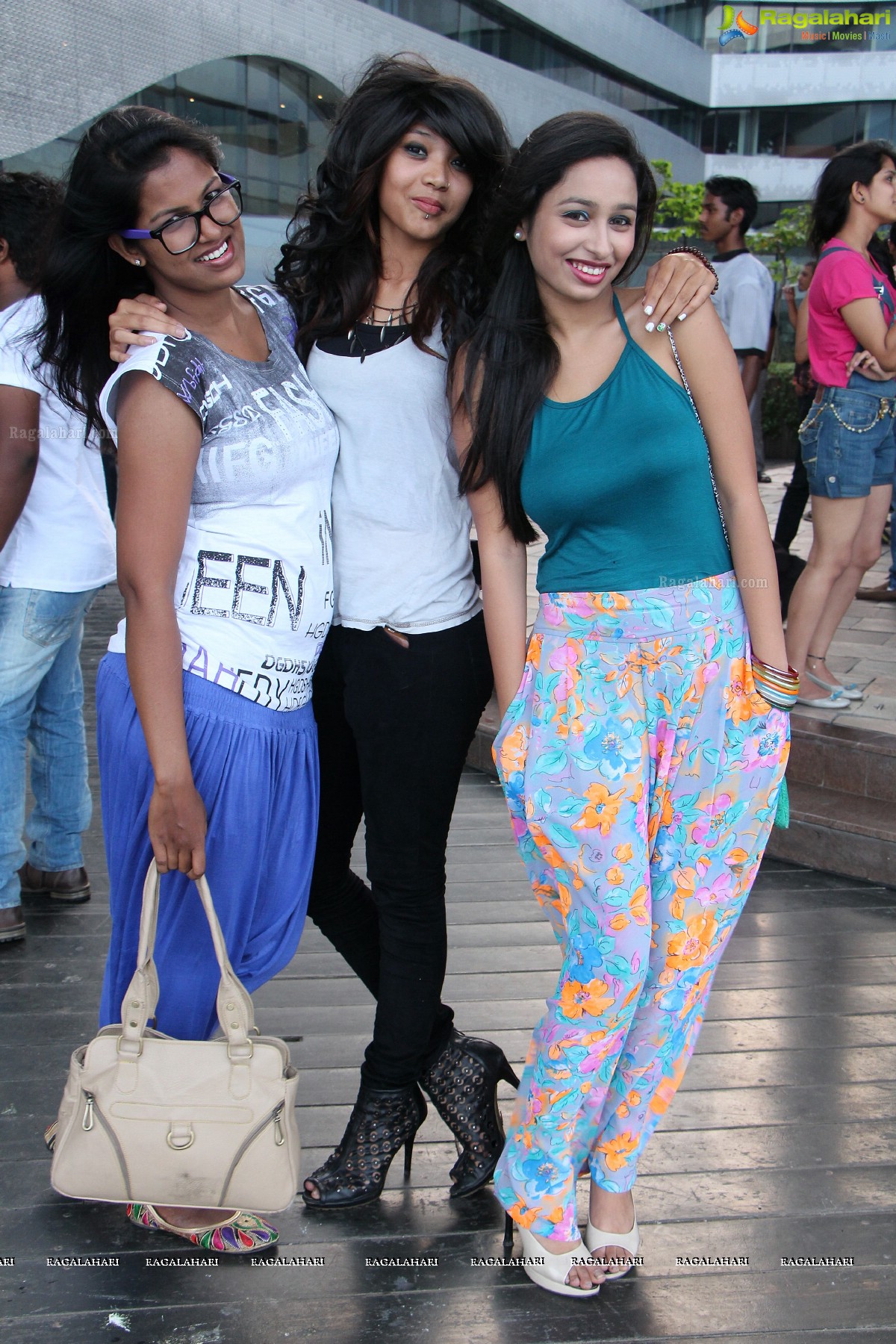 Sundown Pool Party at Aqua 3D Pool, Hyderabad (March 25, 2014)