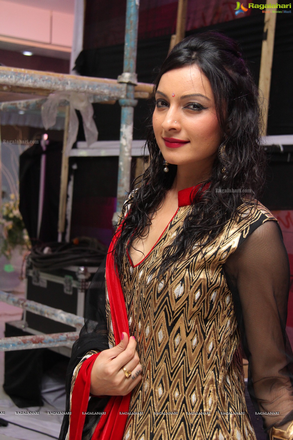 Trisha Pre-Launch Fashion Show