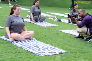 Wellness Run Yoga at Westin