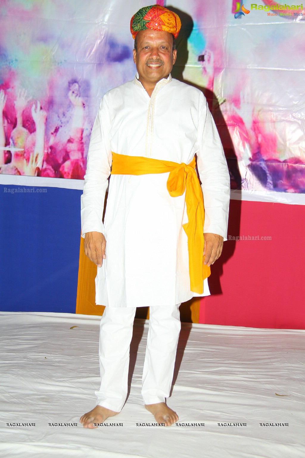 Agarwal Samaj Banjara Central Holi Festival 2015, Hyderabad