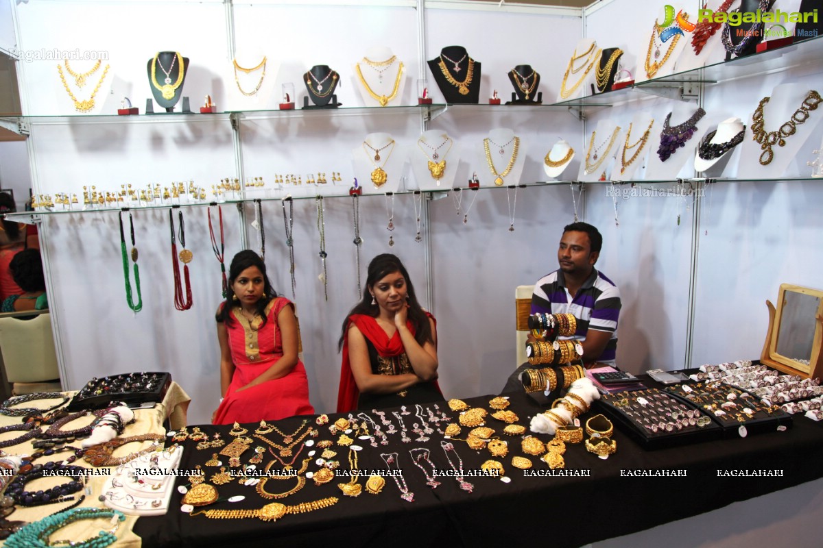 Akritti Elite Exhibition at Novotel, Vizag (March 2015)