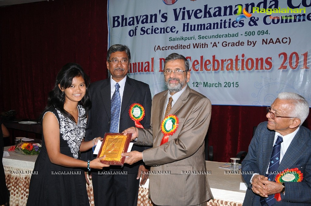 Bhavan’s Vivekananda College 21st Annual Day Celebrations