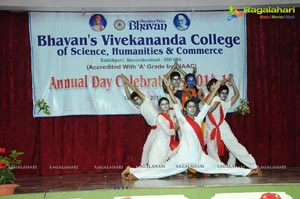 Bhavans College