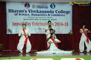 Bhavans College