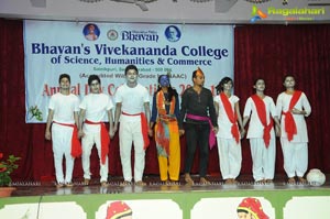 Bhavans College