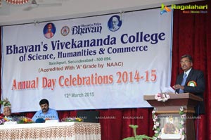 Bhavans College