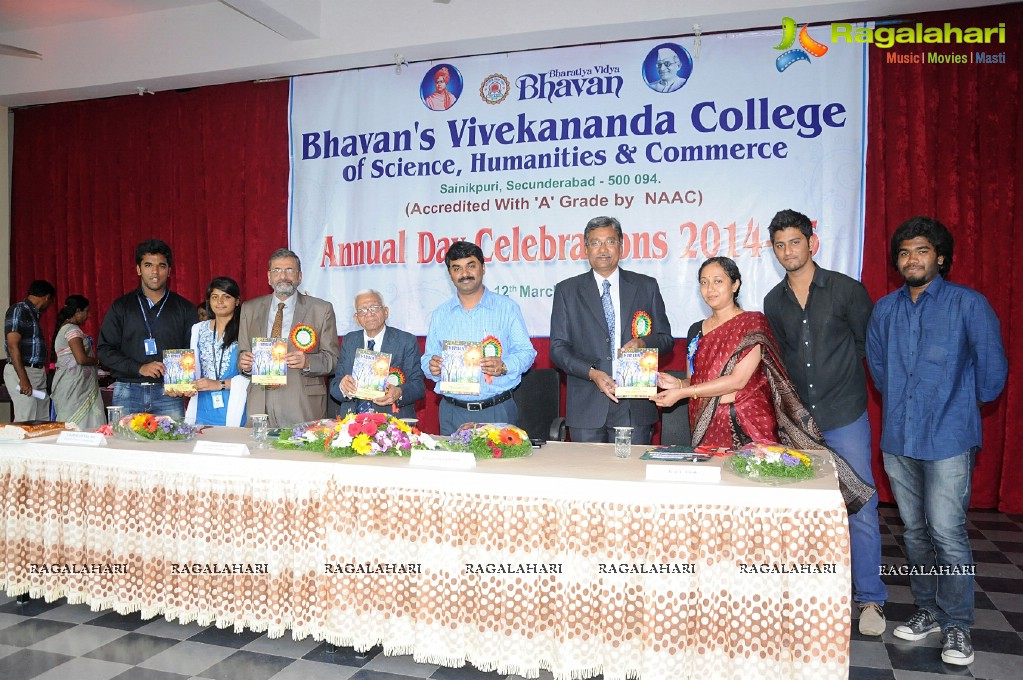 Bhavan’s Vivekananda College 21st Annual Day Celebrations