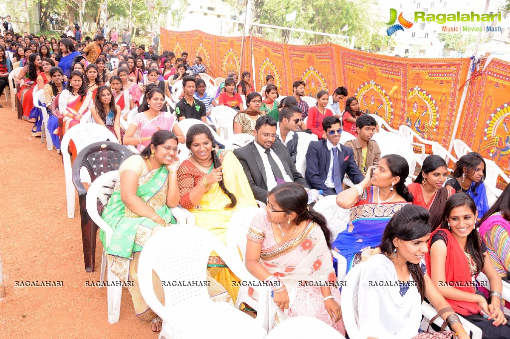 Bhavan’s Vivekananda College Farewell Day Party (March 2015)