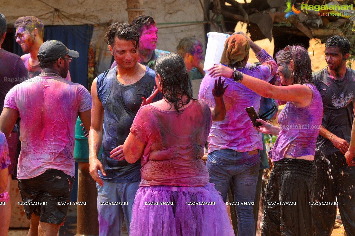 Holi Celebrations 2015 at Bhoot Bhavan, Hyderabad