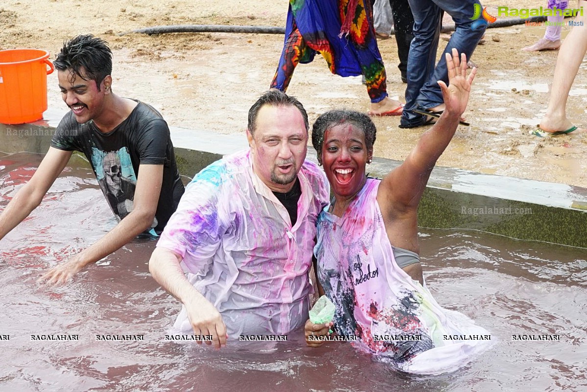 Holi Celebrations 2015 at Bhoot Bhavan, Hyderabad