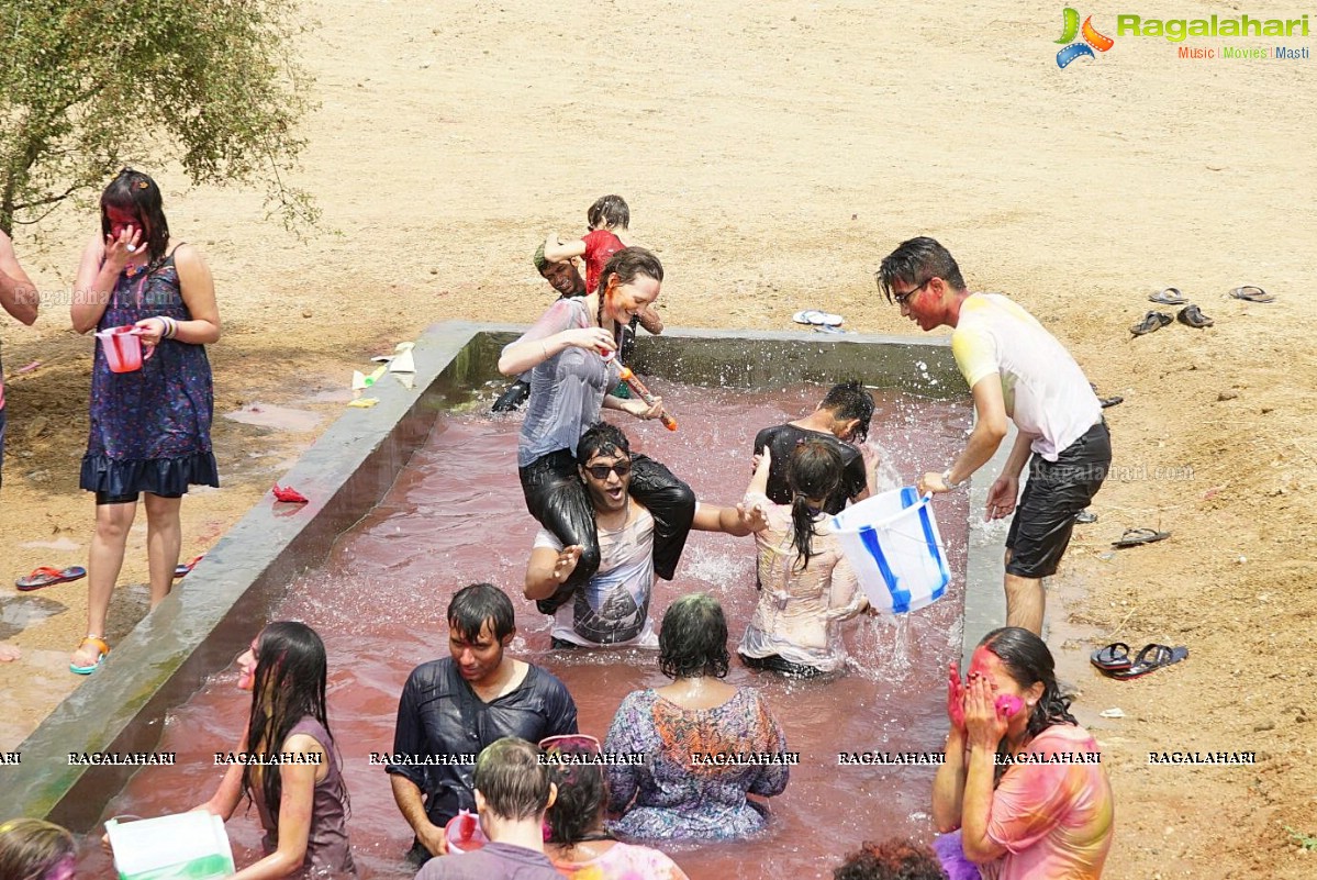 Holi Celebrations 2015 at Bhoot Bhavan, Hyderabad