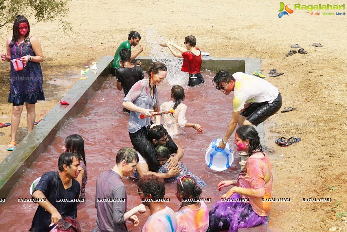 Holi Celebrations 2015 at Bhoot Bhavan, Hyderabad