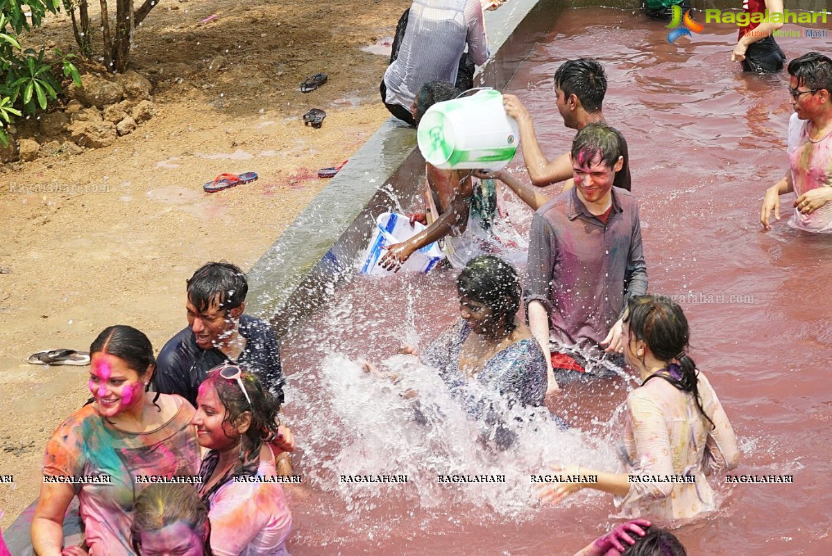 Holi Celebrations 2015 at Bhoot Bhavan, Hyderabad