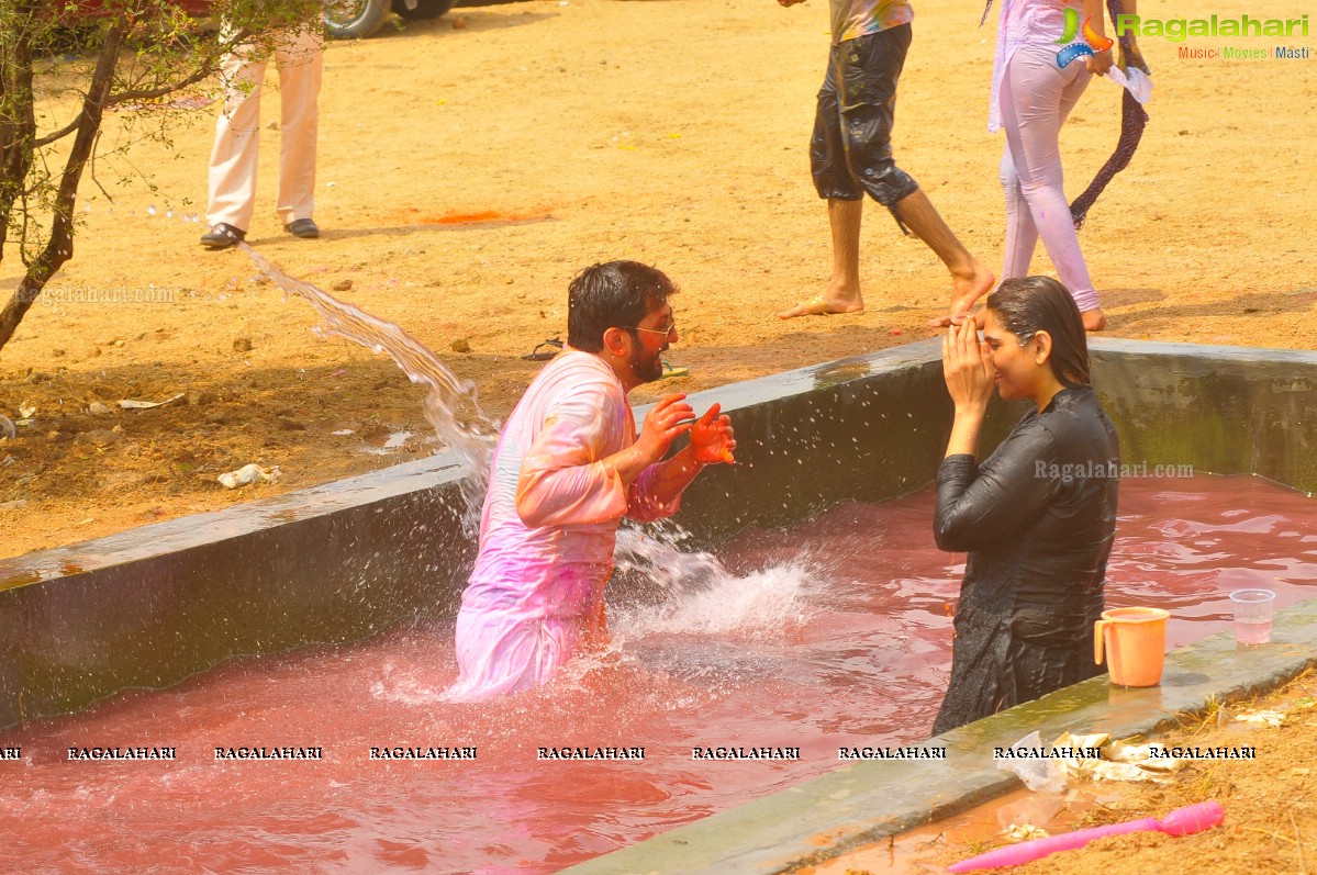 Holi Celebrations 2015 at Bhoot Bhavan, Hyderabad