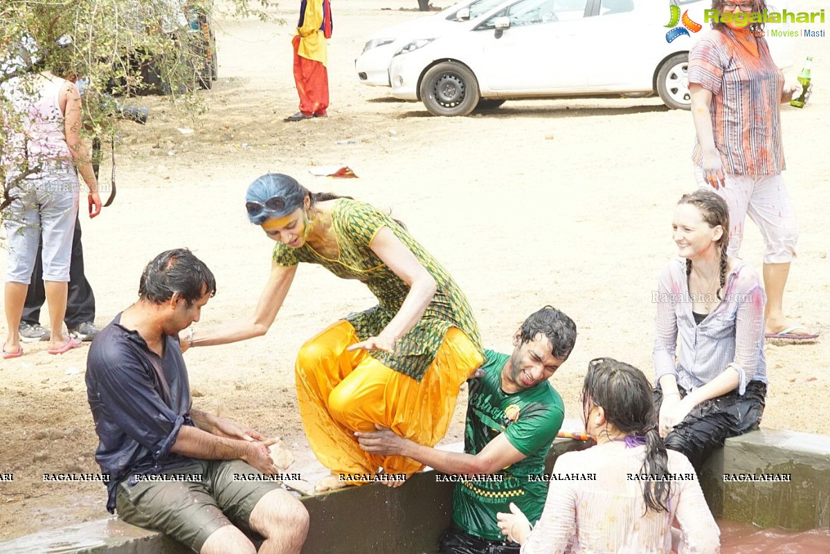 Holi Celebrations 2015 at Bhoot Bhavan, Hyderabad