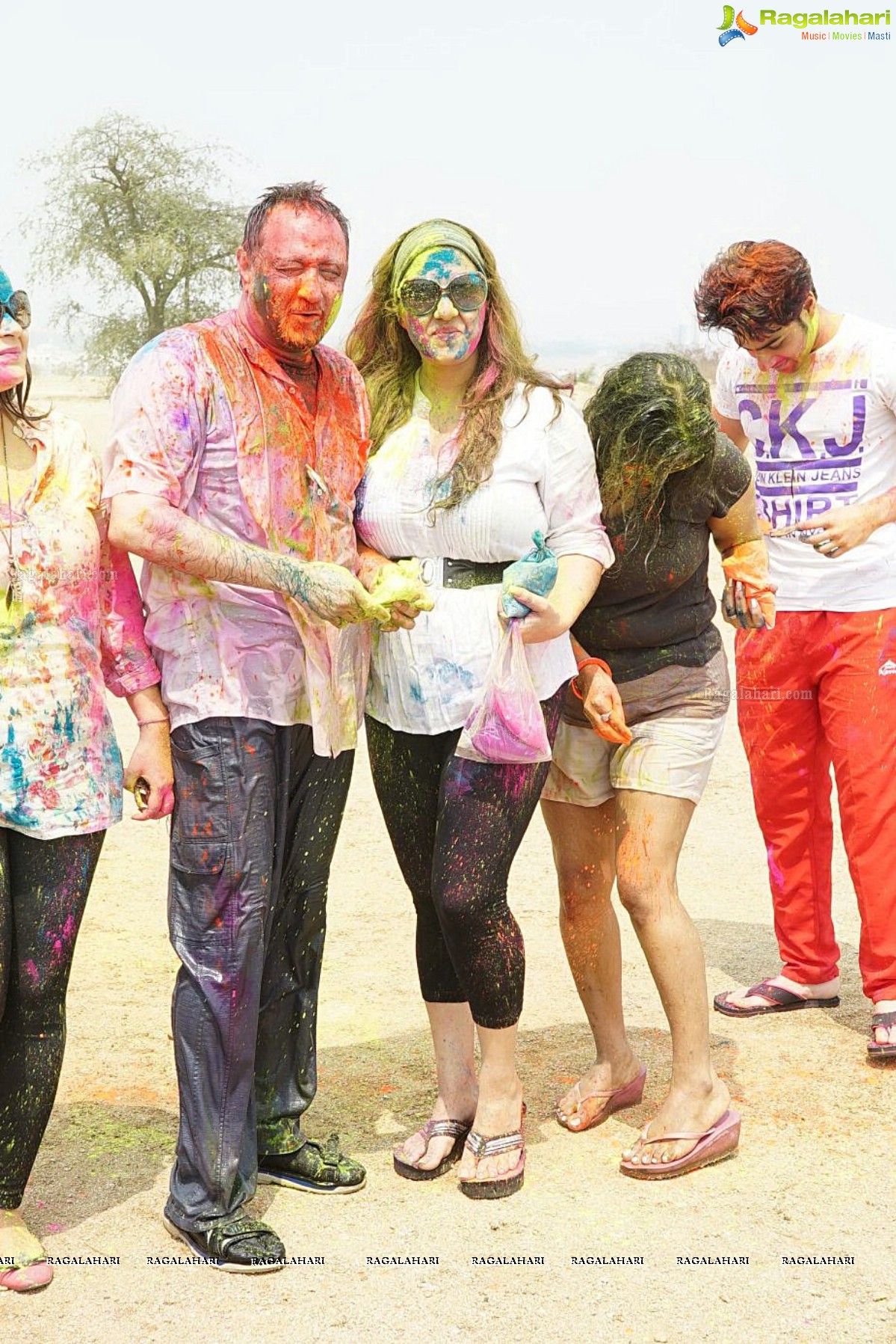 Holi Celebrations 2015 at Bhoot Bhavan, Hyderabad